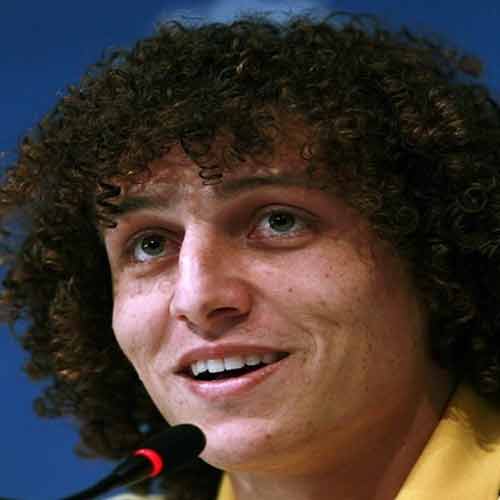 rizos extremos de david luiz peinado