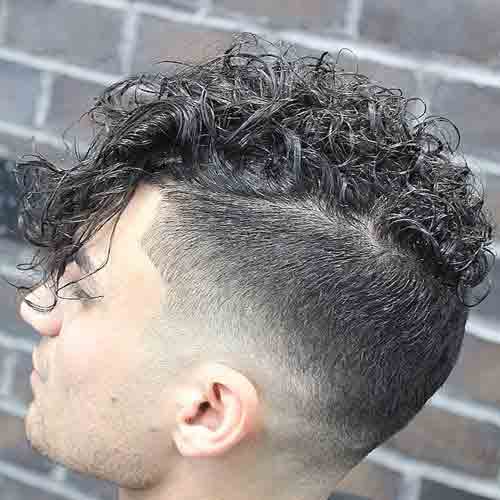 cabello rizado largo con degradado